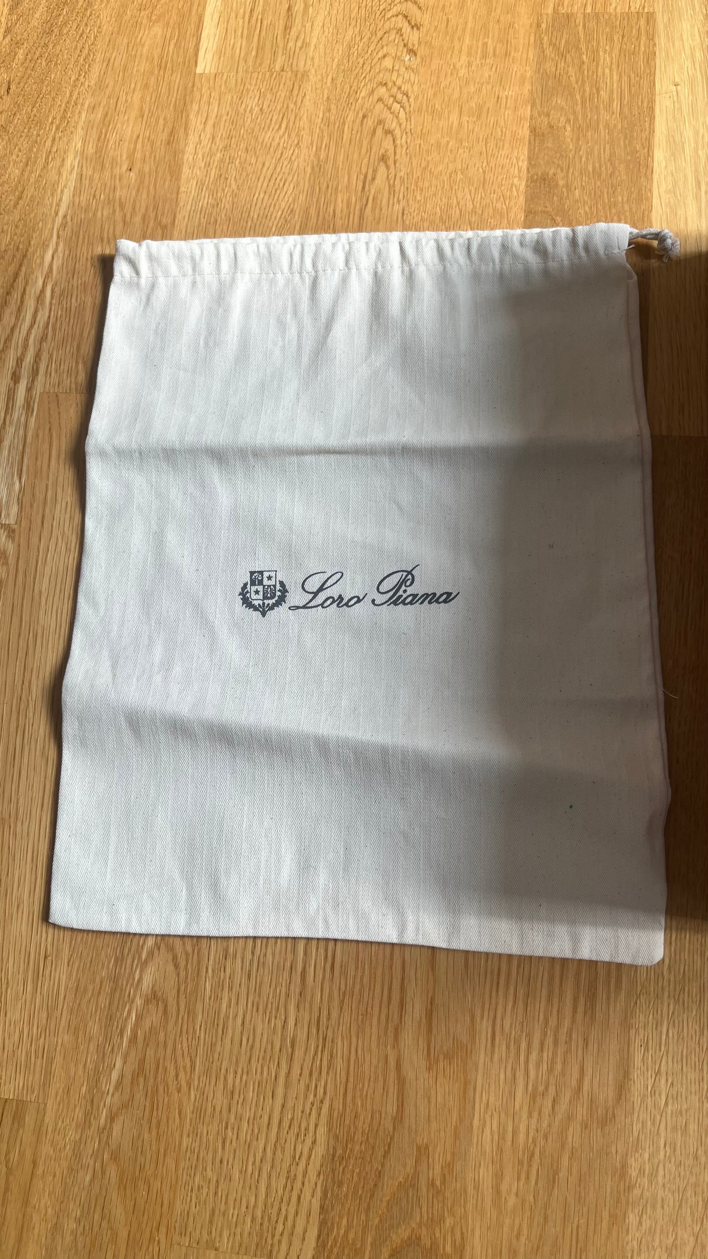 Loro piana summer walks
